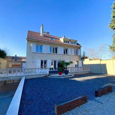 The Seven, White House Amiens Henriville Apartamento *